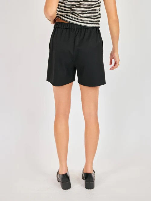 Royale Shorts