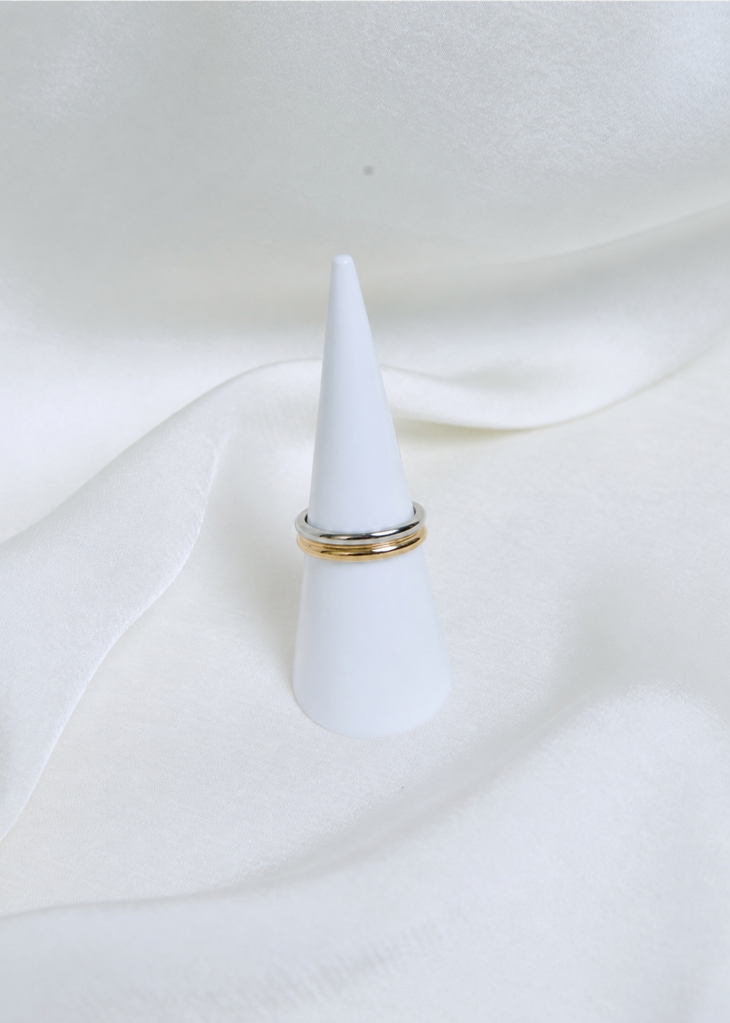 Hollin Intermix Ring by Vincent